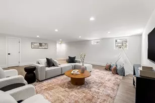 48 Mystic Lake Dr, Arlington, MA 02474 - Photo 23