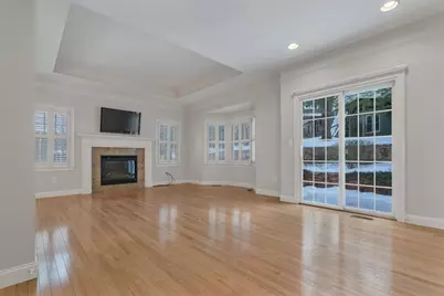 11 Cole Dr #11, Hopkinton, MA 01748 - Photo 3