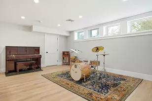 9 Pelham Rd, Lexington, MA 02421 - Photo 33