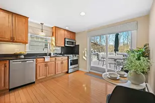 48 Grapevine Ave, Lexington, MA 02421 - Photo 13