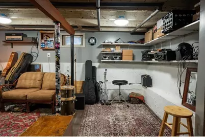 25 Lord St, Attleboro, MA 02703 - Photo 33