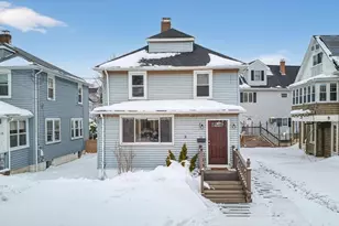 11 Havelock St, Malden, MA 02148 - Photo 1