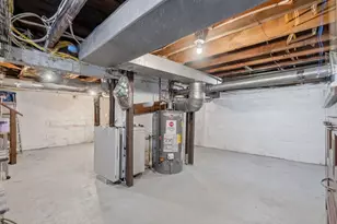 11 Havelock St, Malden, MA 02148 - Photo 21