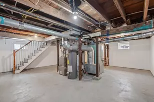 11 Havelock St, Malden, MA 02148 - Photo 25