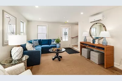 145 Main Street #1, Essex, MA 01929 - Photo 3