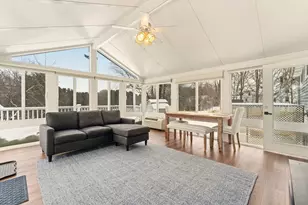 58 Holliston St, Medway, MA 02053 - Photo 9