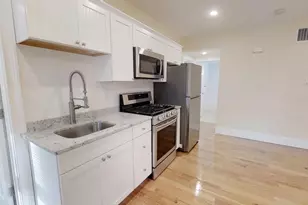 30 Cambridge Terrace, Cambridge, MA 02140 - Photo 3