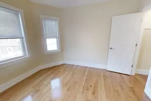 30 Cambridge Terrace, Cambridge, MA 02140 - Photo 7