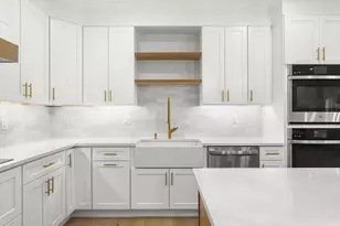 3 Whitman Cir, Bellingham, MA 02019 - Photo 1