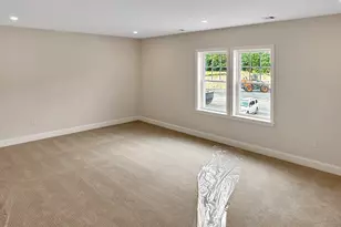 3 Whitman Cir, Bellingham, MA 02019 - Photo 11