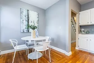 284 Melrose St, Newton, MA 02466 - Photo 9