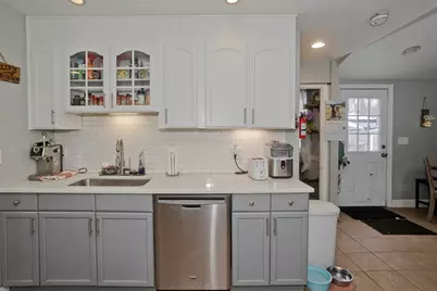 65 Helen Cir, East Longmeadow, MA 01028 - Photo 11