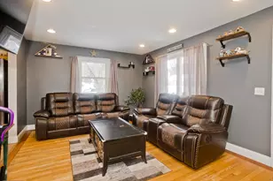 65 Helen Cir, East Longmeadow, MA 01028 - Photo 3