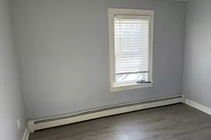 11 1st Ave, Dudley, MA 01571 - Photo 5