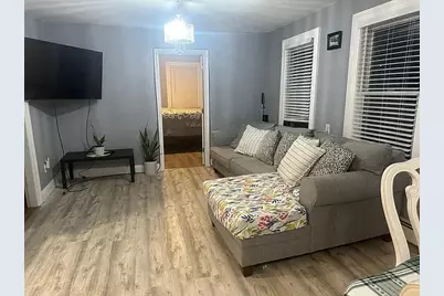 11 1st Ave #B, Dudley, MA 01571 - Photo 7