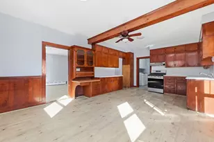 48 Walker St, Falmouth, MA 02540 - Photo 5