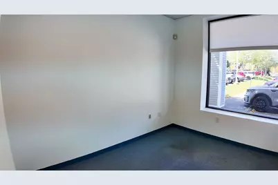 145 Faunce Corner Mall Road #11, Dartmouth, MA 02747 - Photo 5