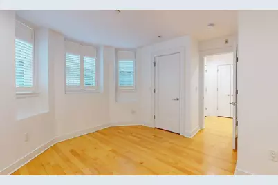 588 Tremont St #1, Boston, MA 02118 - Photo 11