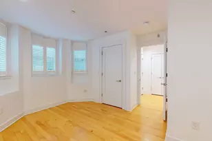 588 Tremont St, Boston, MA 02118 - Photo 11