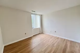 1004 Paradise Rd, Swampscott, MA 01907 - Photo 17