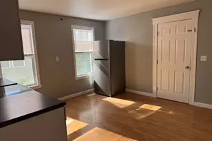 15 Breck St, Worcester, MA 01605 - Photo 3