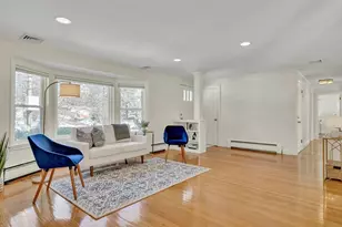 72 Crosby St, Arlington, MA 02474 - Photo 3