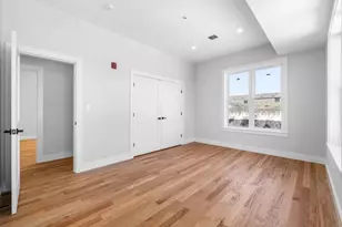 1088 Saratoga, Boston, MA 02128 - Photo 17