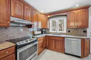 26 Joel Cir, Lynn, MA 01904 - Photo 15