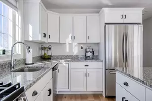 1401 Kenwood Way, Clinton, MA 01510 - Photo 9