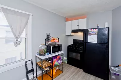 52 Orlando St, Springfield, MA 01108 - Photo 7
