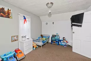 52 Orlando St, Springfield, MA 01108 - Photo 13