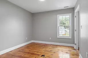 79 Gage St, Worcester, MA 01605 - Photo 17