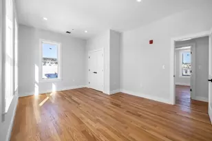 1088 Saratoga, Boston, MA 02128 - Photo 9