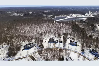 152 R Burnside Ave, Seekonk, MA 02771 - Photo 5