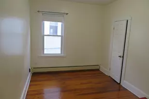 101 Princeton St, New Bedford, MA 02745 - Photo 13