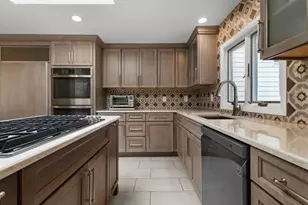 6 Tally Ho Ln, Framingham, MA 01701 - Photo 11