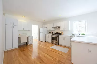 81 Parish Rd, Needham, MA 02494 - Photo 13