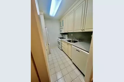 9 Hawthorne Place #14N, Boston, MA 02114 - Photo 5