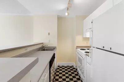 534 Beacon St #302, Boston, MA 02215 - Photo 5
