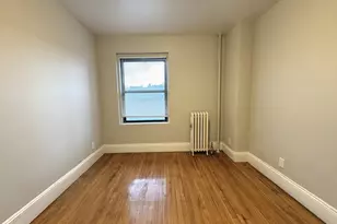 8 Langmaid Ave, Somerville, MA 02145 - Photo 3