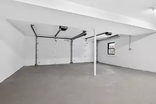 36 Brandley Rd, Watertown, MA 02472 - Photo 25