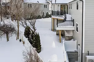 38 Brandley Rd, Watertown, MA 02472 - Photo 19