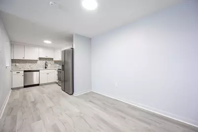 26 Williamsburg Ct #4, Shrewsbury, MA 01545 - Photo 5