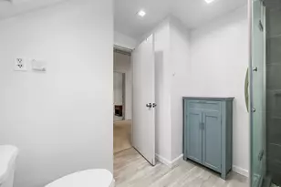 34 Paris St, Everett, MA 02149 - Photo 13