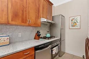 340 Tappan St, Brookline, MA 02445 - Photo 5