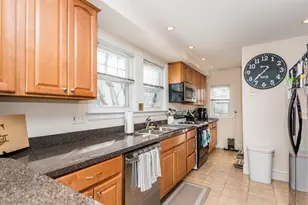 1 Hilltop Rd, Watertown, MA 02472 - Photo 5