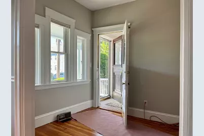 72 Everett St #1, Arlington, MA 02474 - Photo 3