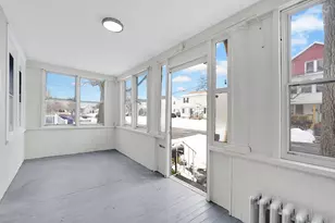 27 Parallel St, Springfield, MA 01104 - Photo 5