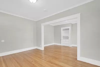 27 Parallel St, Springfield, MA 01104 - Photo 9