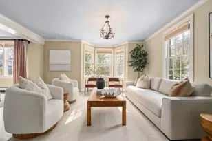 126 Newton St, Weston, MA 02493 - Photo 5